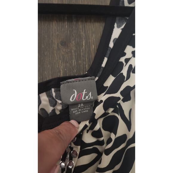 Dots Woman's Blouse Animal Print Black White Embellished Flowy Plus Top Size 2X - Picture 3 of 10